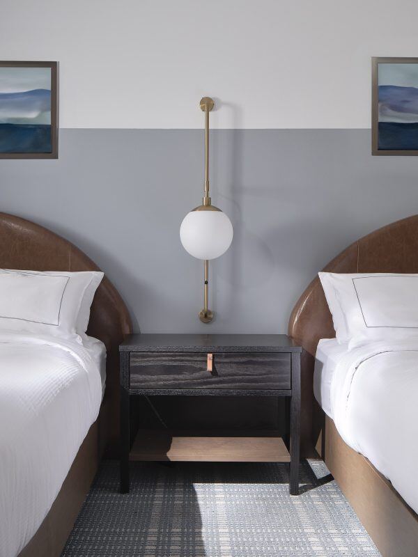 Tapestry-Queen-headboards-600x800